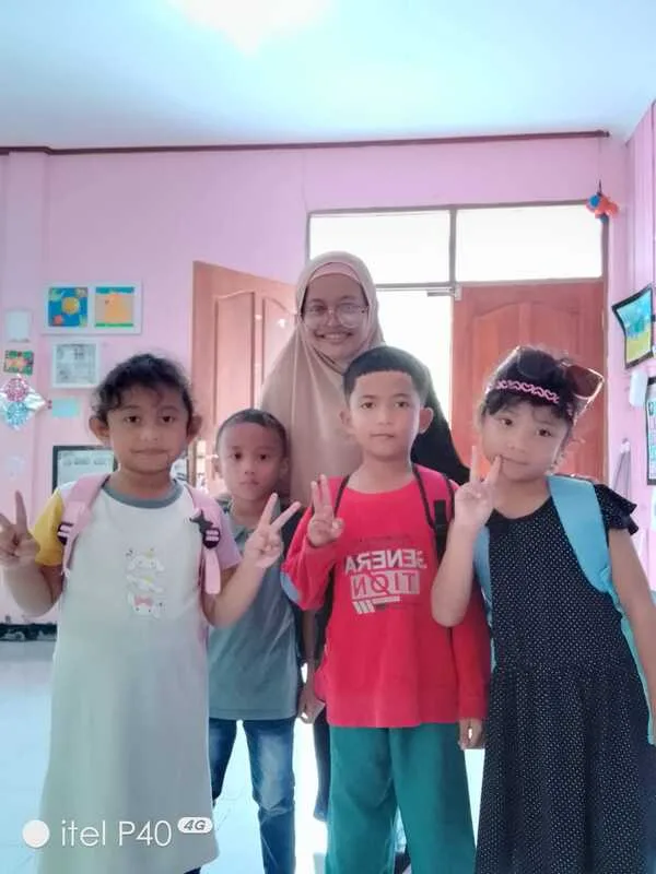 4 Bimbel SD Sentani